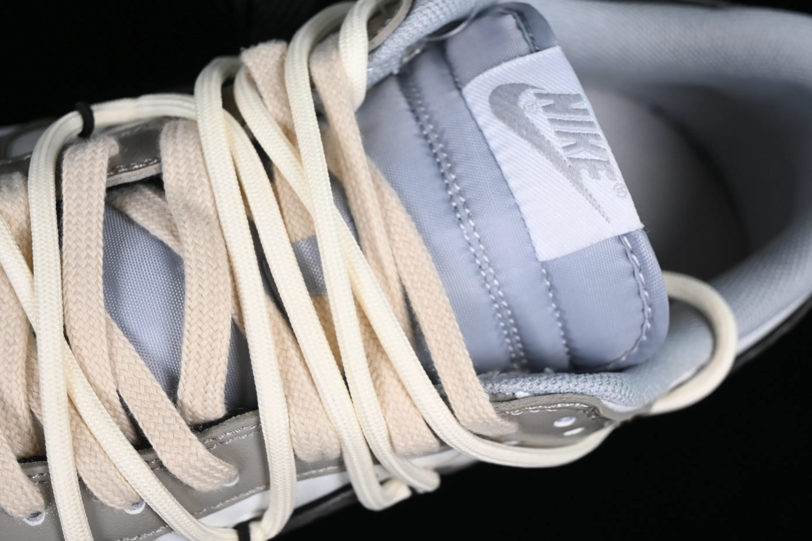 All Categories Nk SB Dunk Series Nk SB Dunk Low Low-top sneakers Customized large box Nk Dunk Low Panda Prank-West Coast Customized version of deconstructed strap retro distressed low-top sneakers DJ6188-003